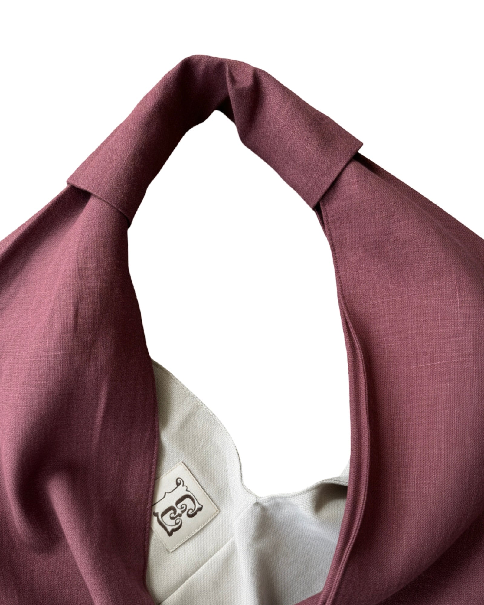 Burgundy linen origami bag fabric detail– handmade linen shoulder bag by Esra Kayira brand