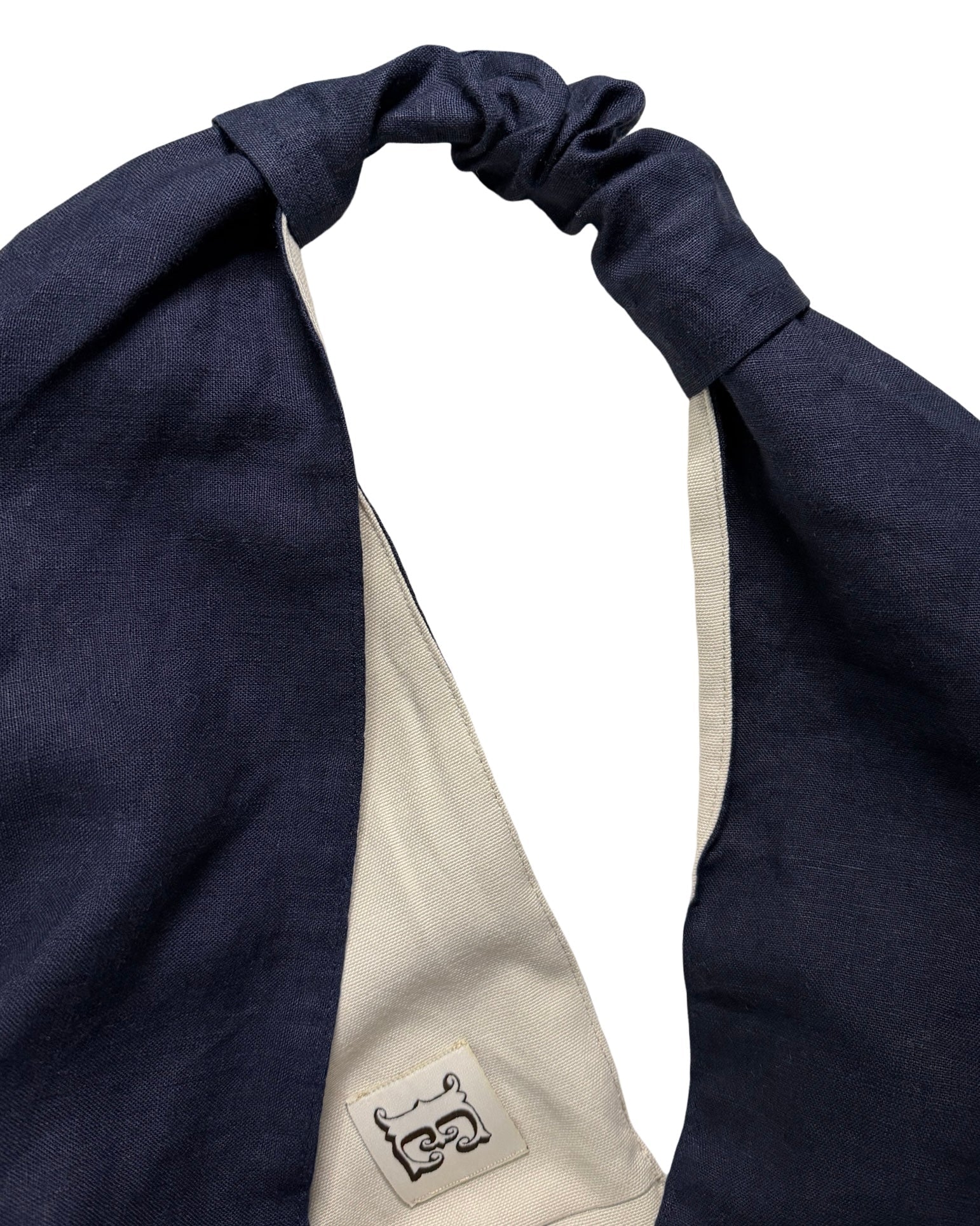 Navy linen origami bag midi – detail, handmade linen shoulder bag by Esra Kayira brand